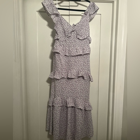 Floral Tiered Midi Dress - WORN ONCE - Picture 3 of 3
